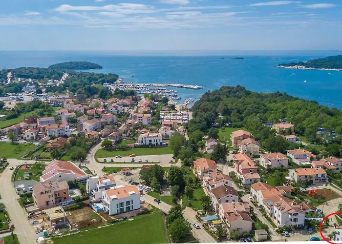 Ivan 2 Apartamento *